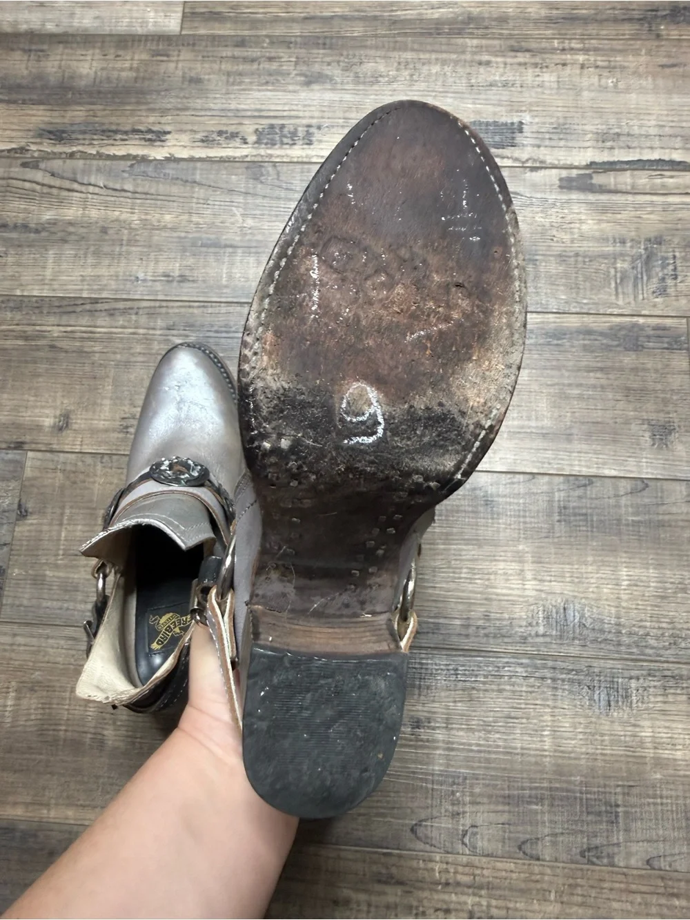 Freebirds Mystic Metallic Silver Western-Inspired Ankle Booties Buckle Size 6